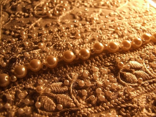 Chikankari: the glamour of ethnic designing